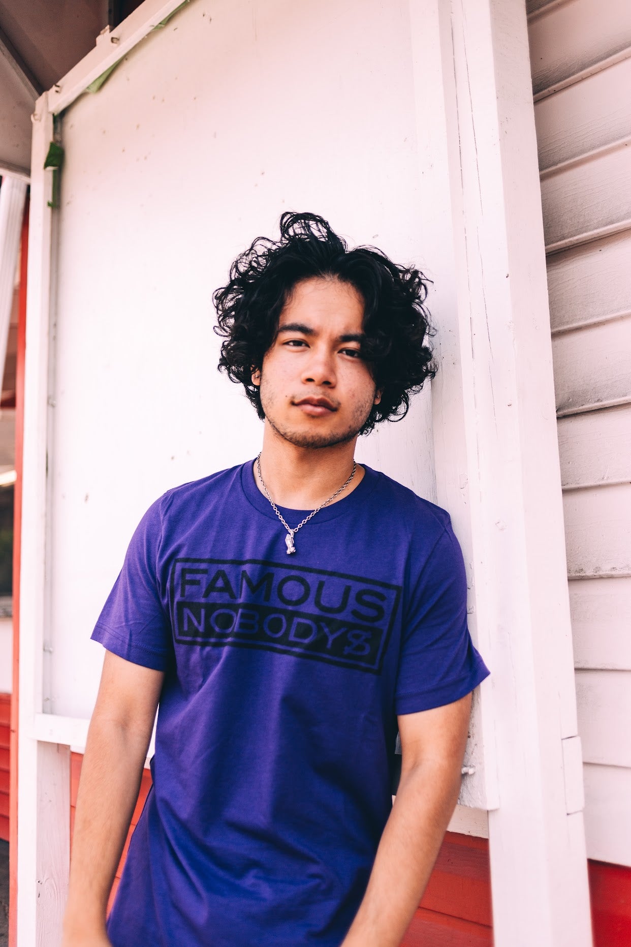STATEMENT TEE (GRAPE)