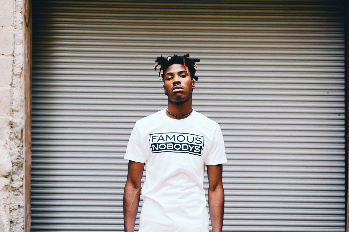 STATEMENT TEE (BLANCO/NOIR)
