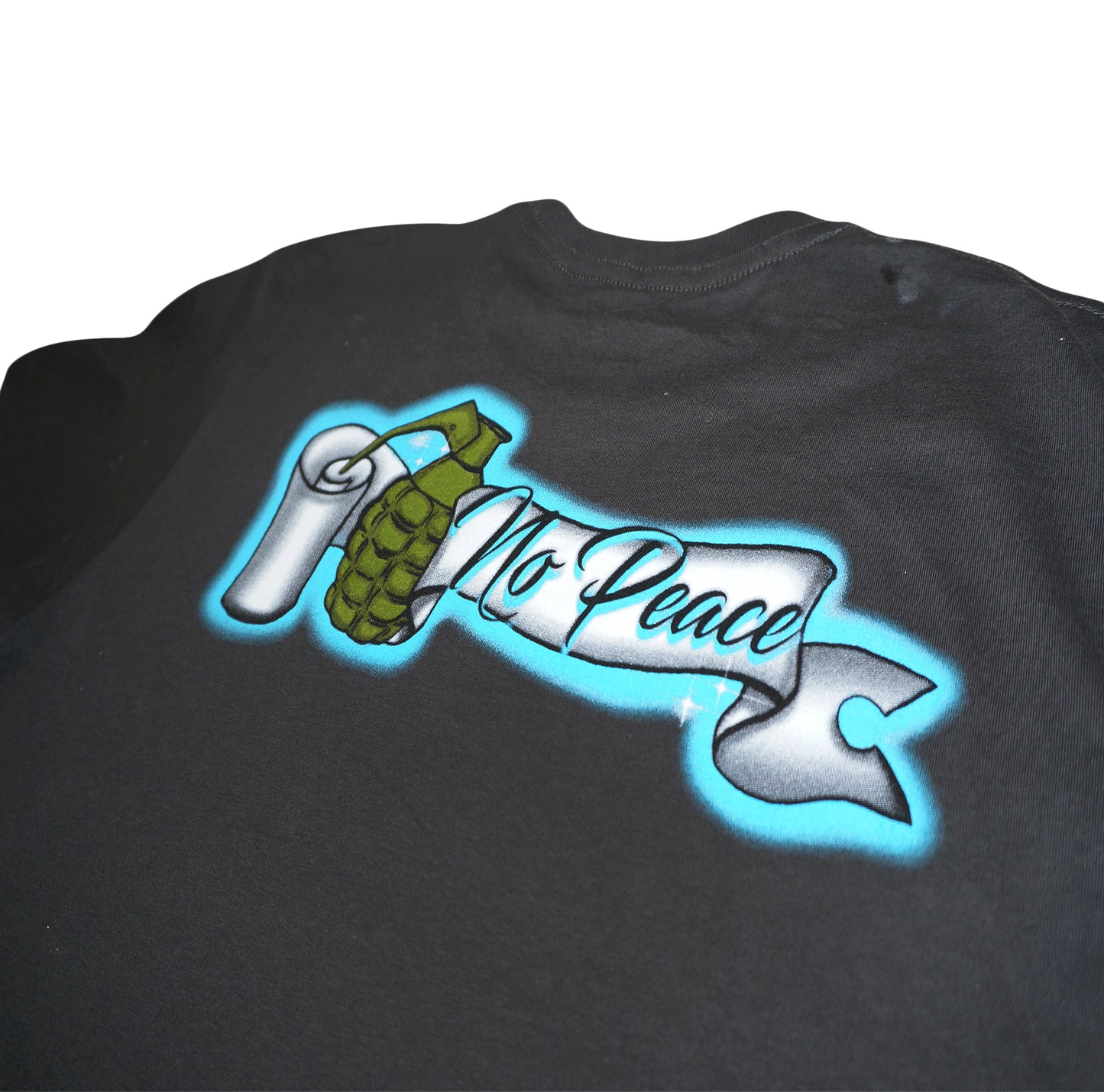 NO PEACE TEE